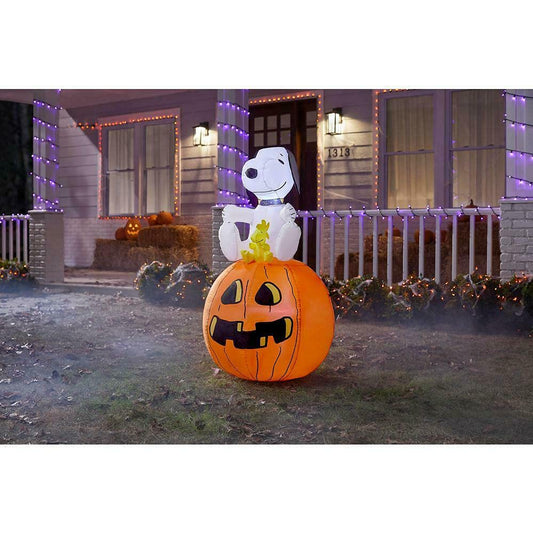 3.5FT Peanuts Snoopy with Woodstock Inflatable – LED Light-Up Halloween & Fall Yard Decoration
