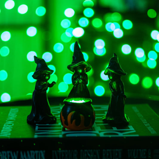 NEROSUN Lighted Witches’ Cauldron Figurines – 4-Piece LED Halloween Table & Mantel Decorations (Green Glow) 🧙♀️✨