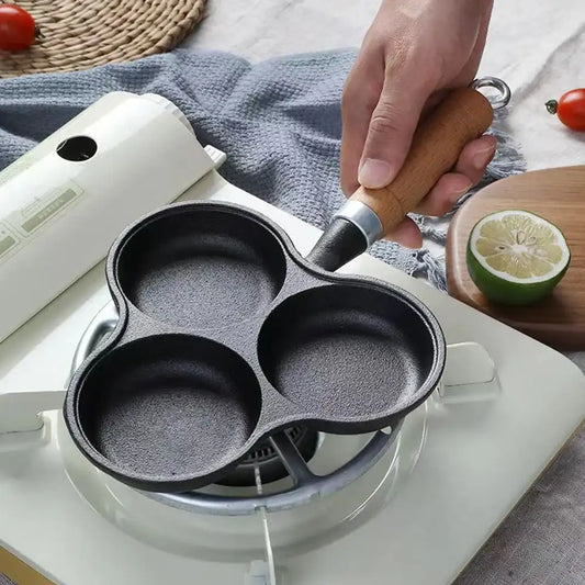 “3-Cup Cast Iron Egg & Pancake Frying Pan – Non-Stick Pre-Seasoned Cast Iron with Handle”