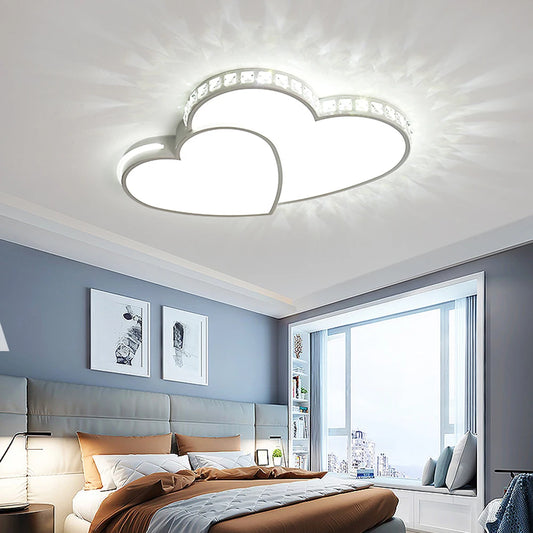 Modern Heart-Shaped Crystal LED Ceiling Light – Flush Mount Lamp for Kids’ Room, Bedroom & Living Room