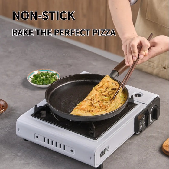 Wangyuanji 7.9‑Inch Cast‑Iron Pizza & Pancake Pan – Uncoated Skillet with Wooden Handle, Indoor & Outdoor Use