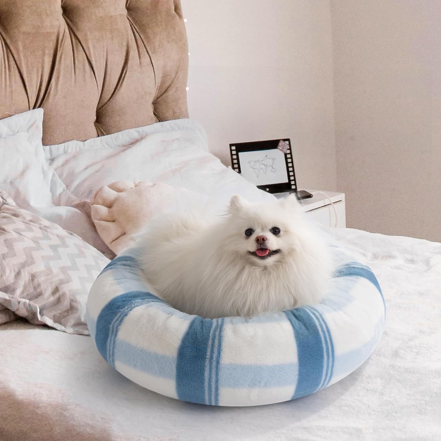 Mewoofun Plush Round Cat Bed – 23" Calming Washable Pet Bed with Non-Slip Bottom for Cats, Puppies & Kittens