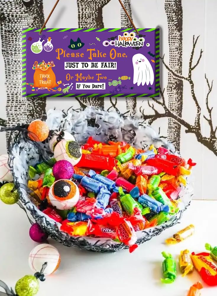 Reversible Trick or Treat Halloween Sign – Double-Sided Candy Bowl Door Hanger (10x5 Inch PVC)