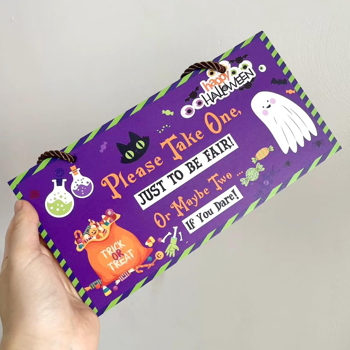 Reversible Trick or Treat Halloween Sign – Double-Sided Candy Bowl Door Hanger (10x5 Inch PVC)