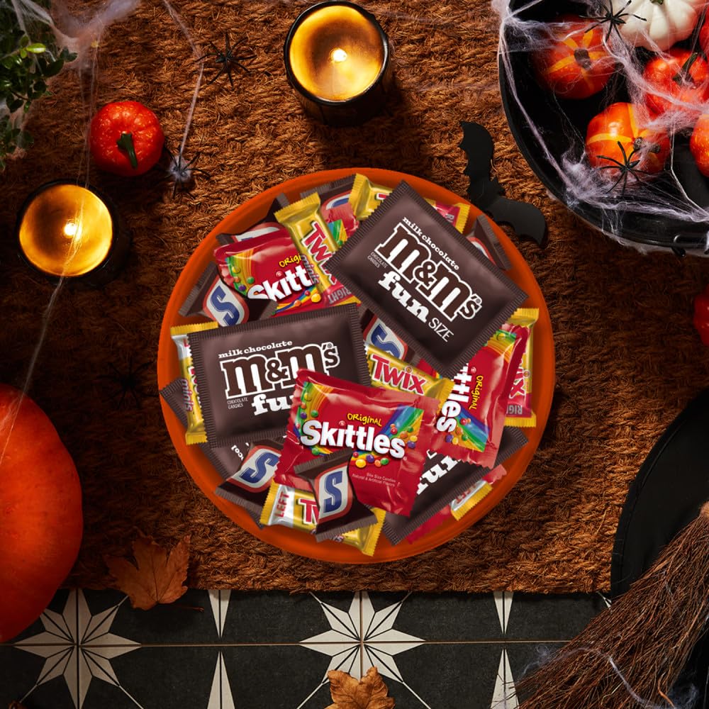 M&M’S, SNICKERS, SKITTLES & TWIX Halloween Variety Bag – 60 Count Fun Size Chocolate & Fruity Candy Mix (24 oz Bulk Bag)
