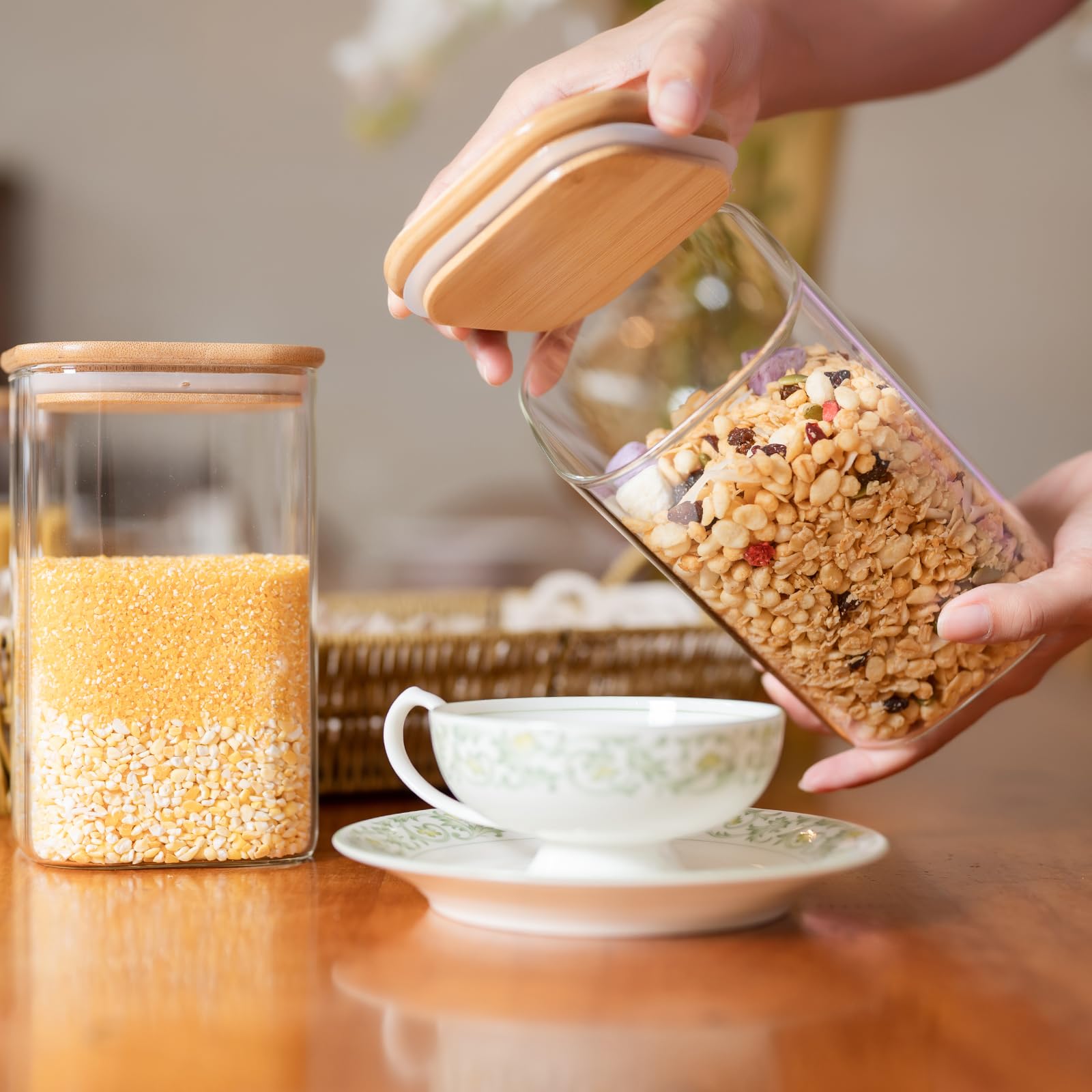 Square Glass Food Storage Jars – 6-Piece 37oz Airtight Kitchen Storage Container Set