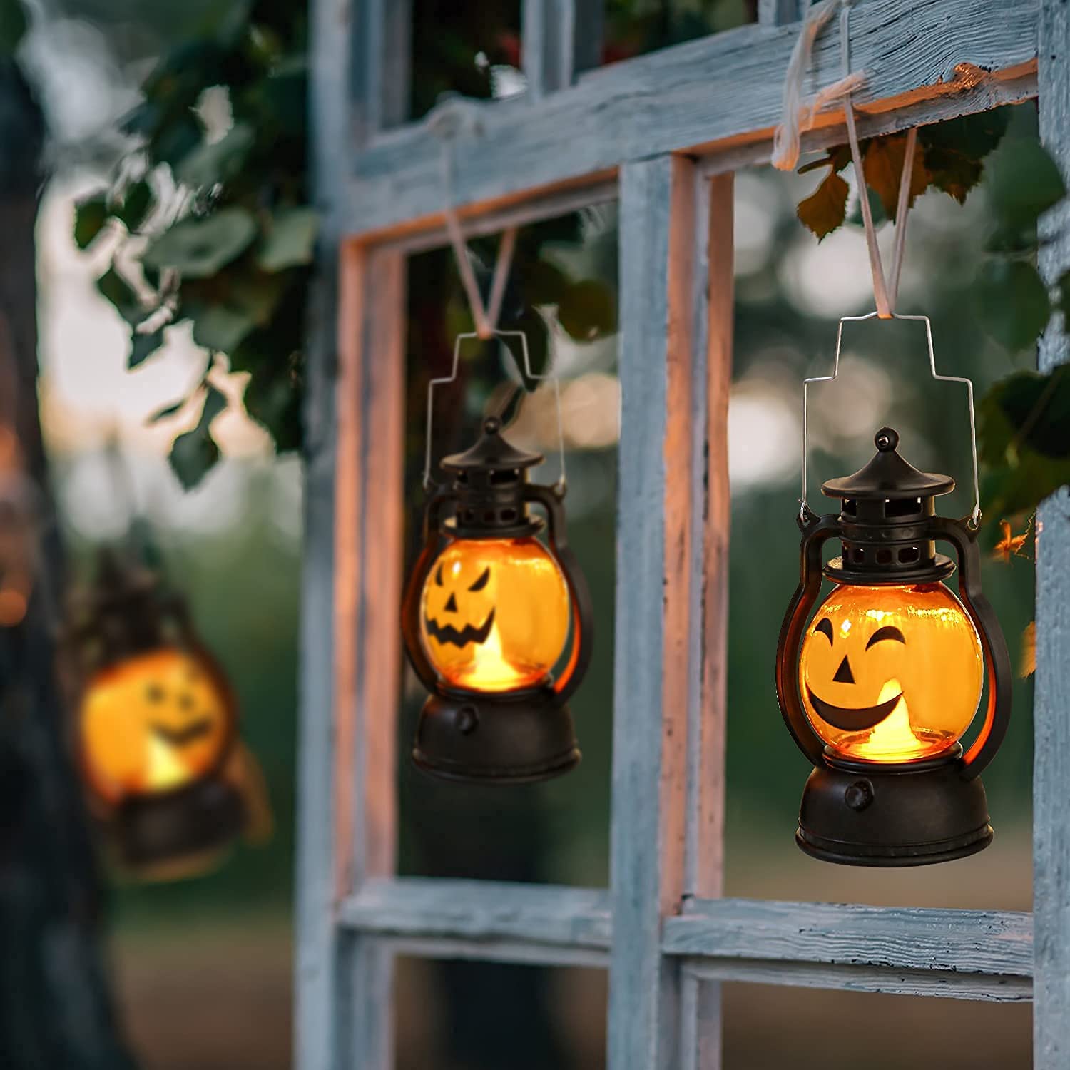 Handheld Pumpkin Lantern Lights – 3 Pack Portable Halloween Pumpkin Lamps (Battery Operated)