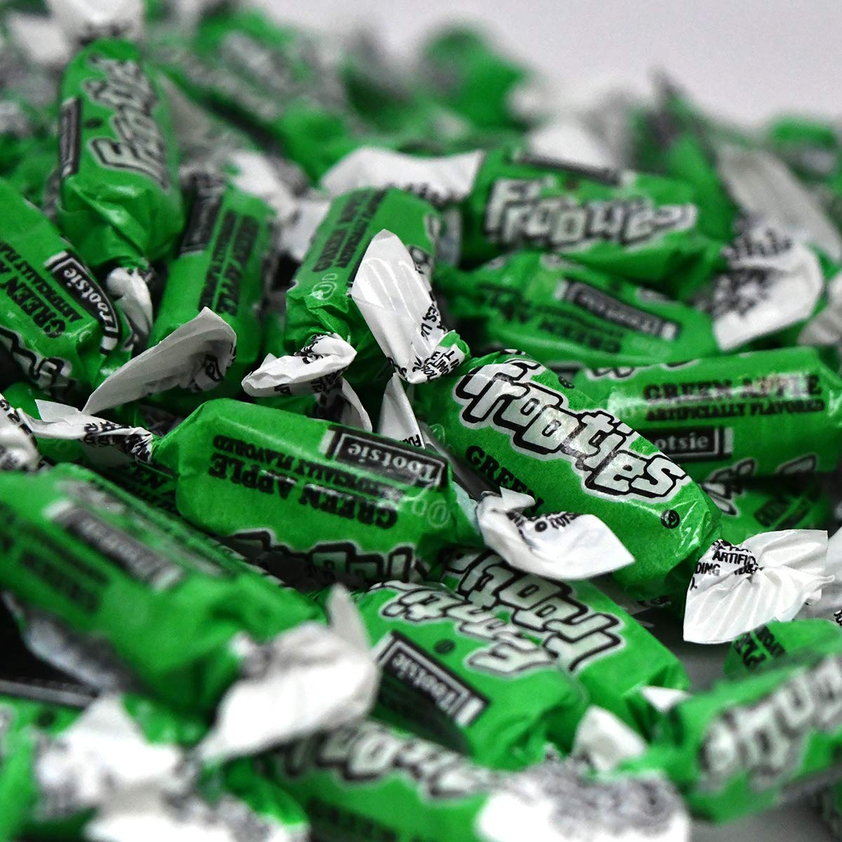 Green Apple Frooties – 360pcs Bag of Chewy Candy Rolls for Halloween, Parties & Candy Buffets (Kosher, Gluten-Free, Peanut-Free)