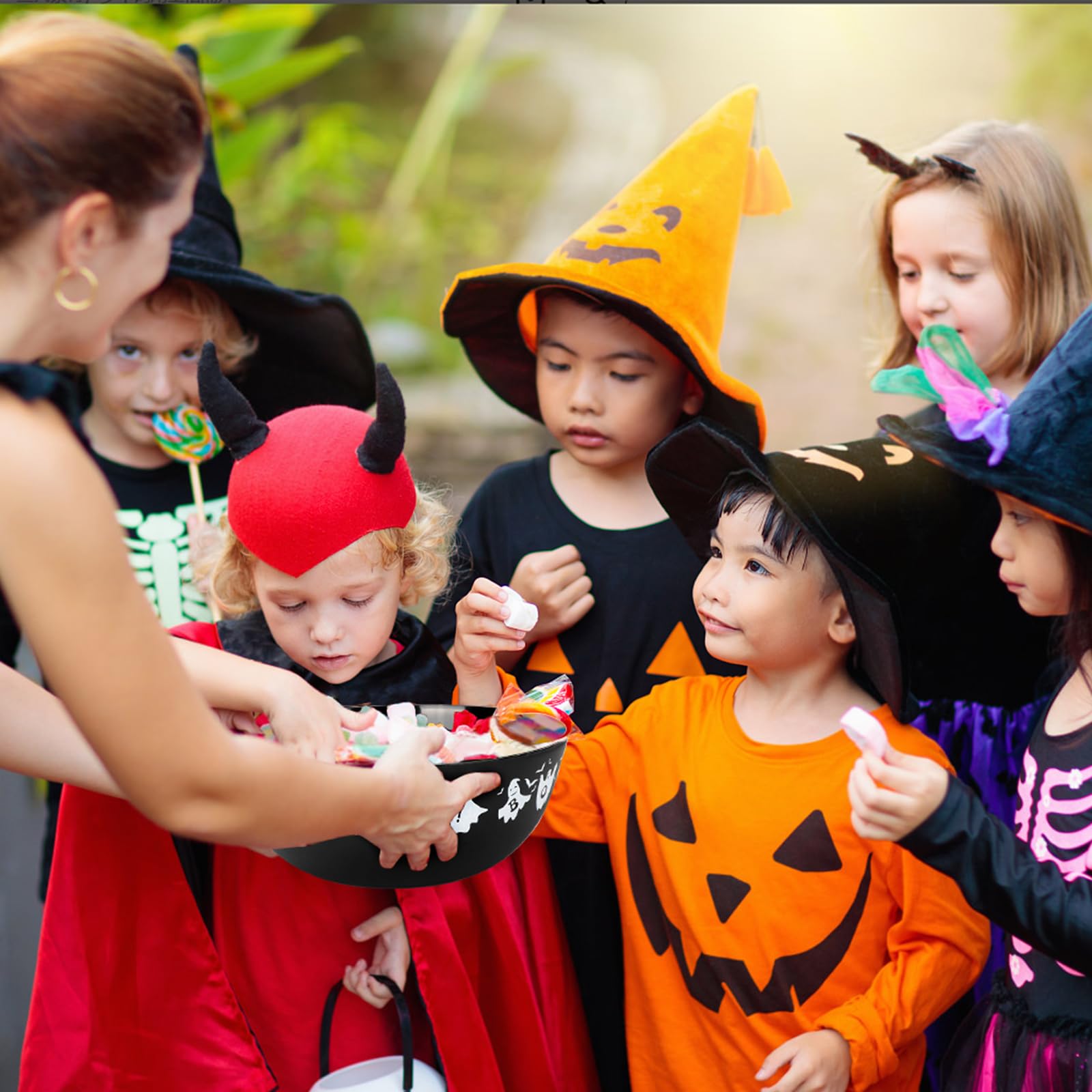 6PCS Halloween Cat-Shaped Candy Bowls – Black Ghost Theme Plastic Snack Holders for Parties & Trick-or-Treat 🎃🐈‍⬛