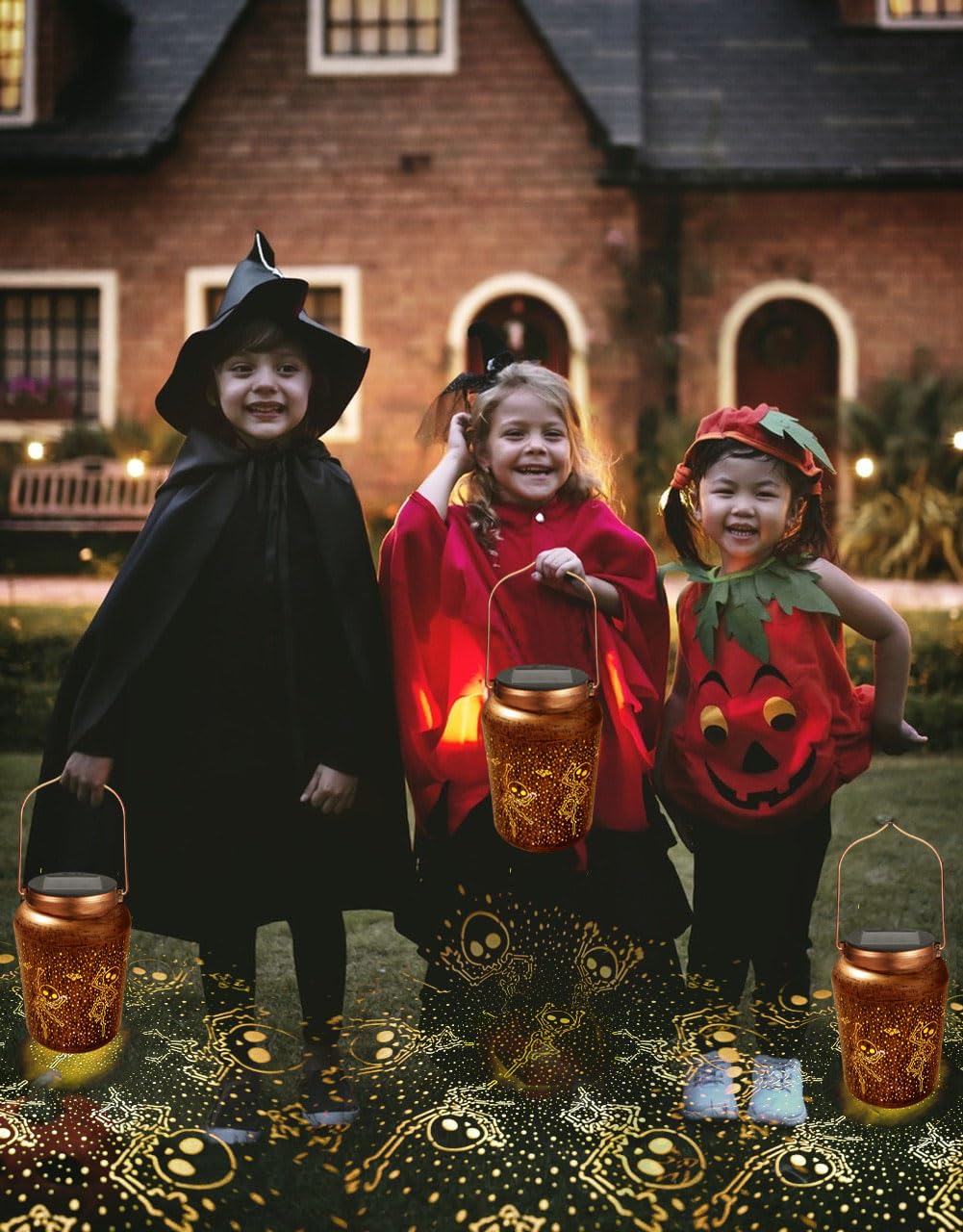 Solar Halloween Lantern – Retro Gold Copper Metal Design with Warm White Light & Auto On/Off (Waterproof Outdoor Decoration)