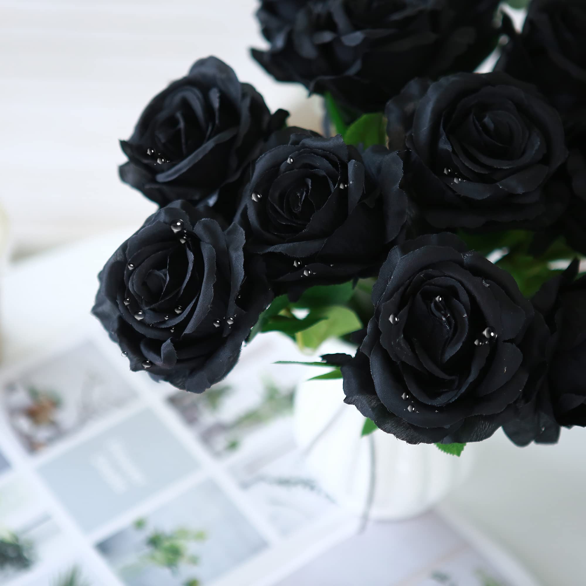 12PCS Artificial Black Roses with Green Stems – Lifelike Silk Flowers for Halloween, Weddings & Home Decor