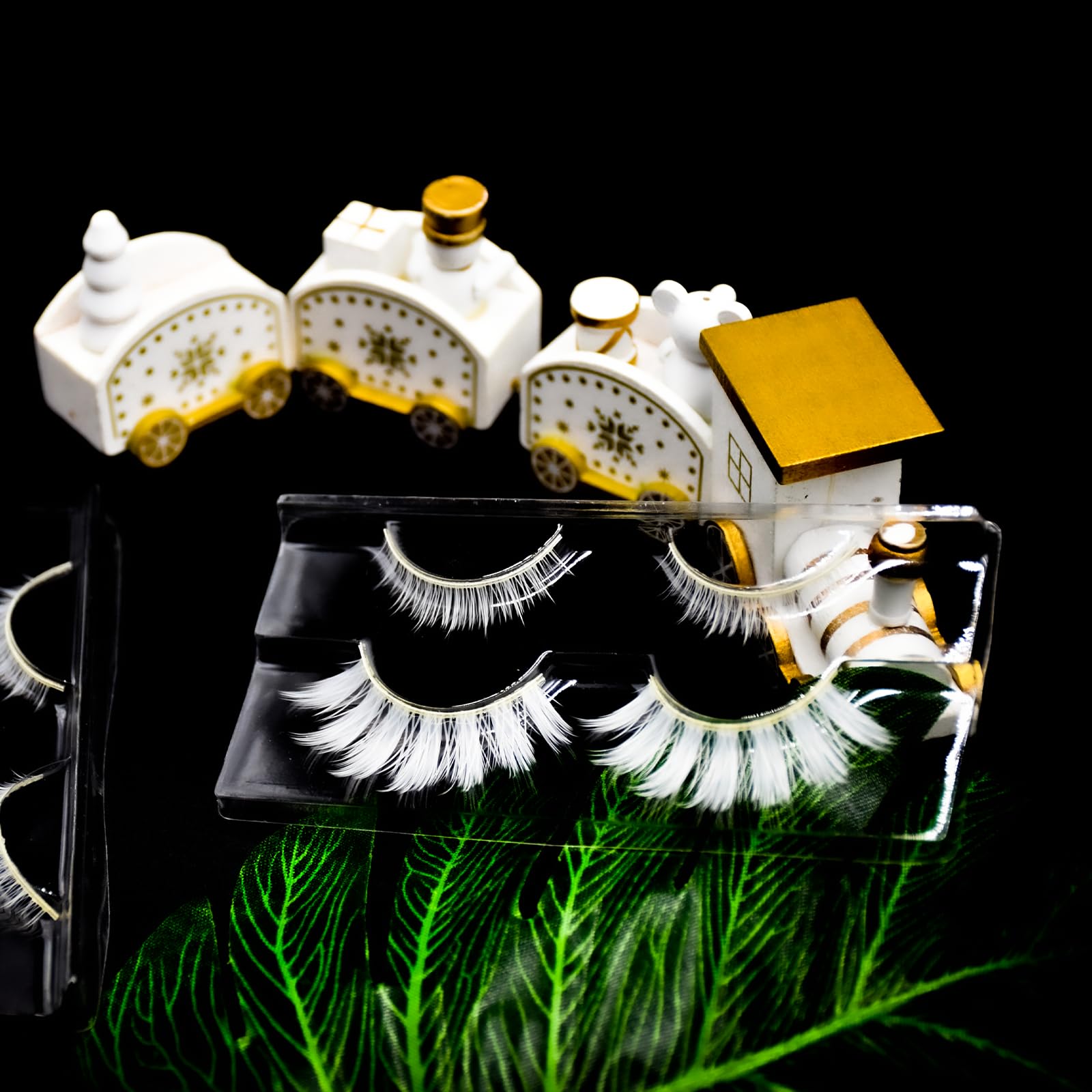 White False Eyelashes – Lightweight Clear Band Lashes for Halloween, Cosplay & Creative Makeup Looks