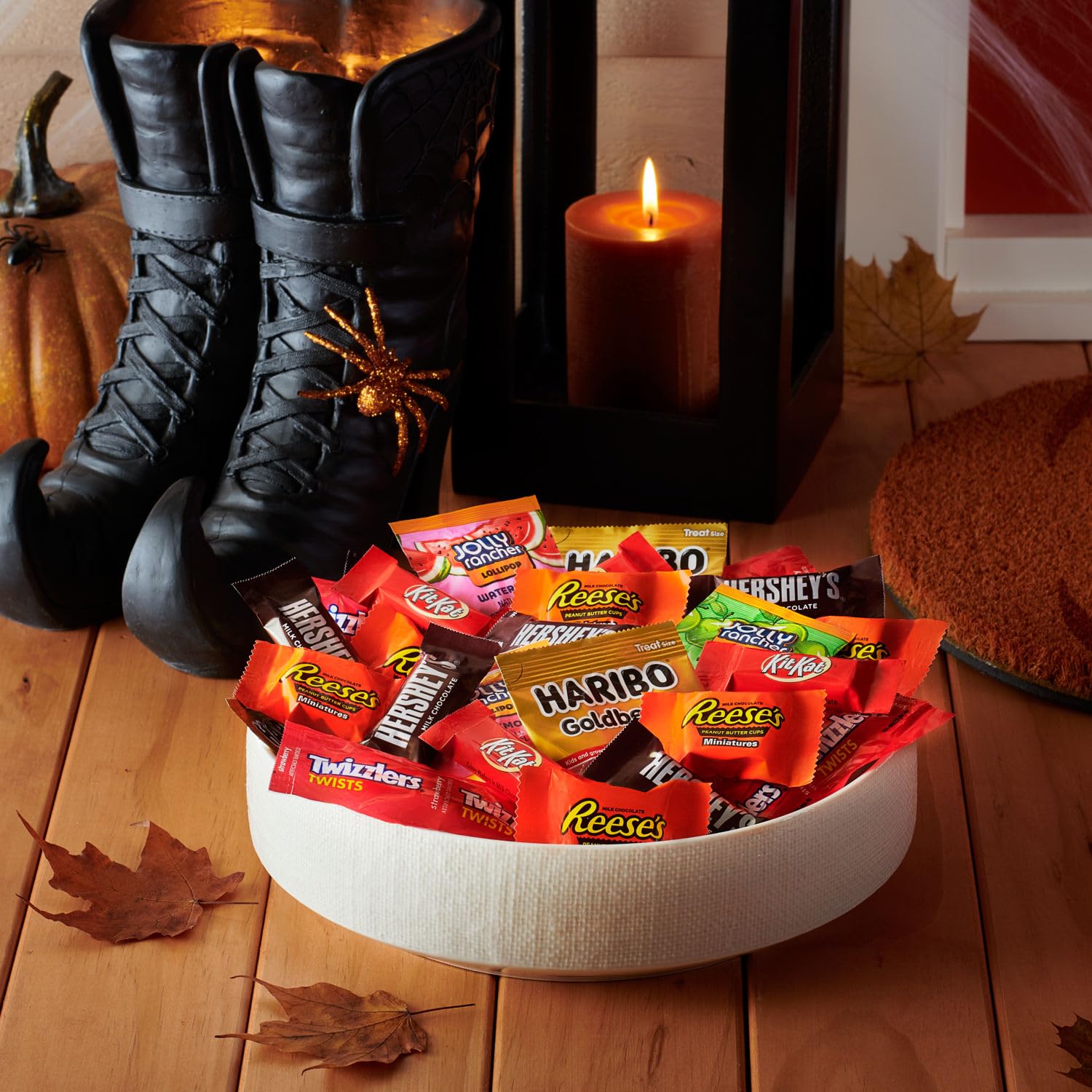 Hershey’s Halloween Candy Variety Bag – 65PCS Mix of Chocolate & Fruity Miniatures for Trick or Treat 🍬🎃