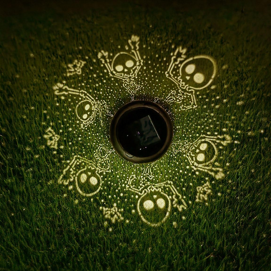 Solar Halloween Lantern – Retro Gold Copper Metal Design with Warm White Light & Auto On/Off (Waterproof Outdoor Decoration)