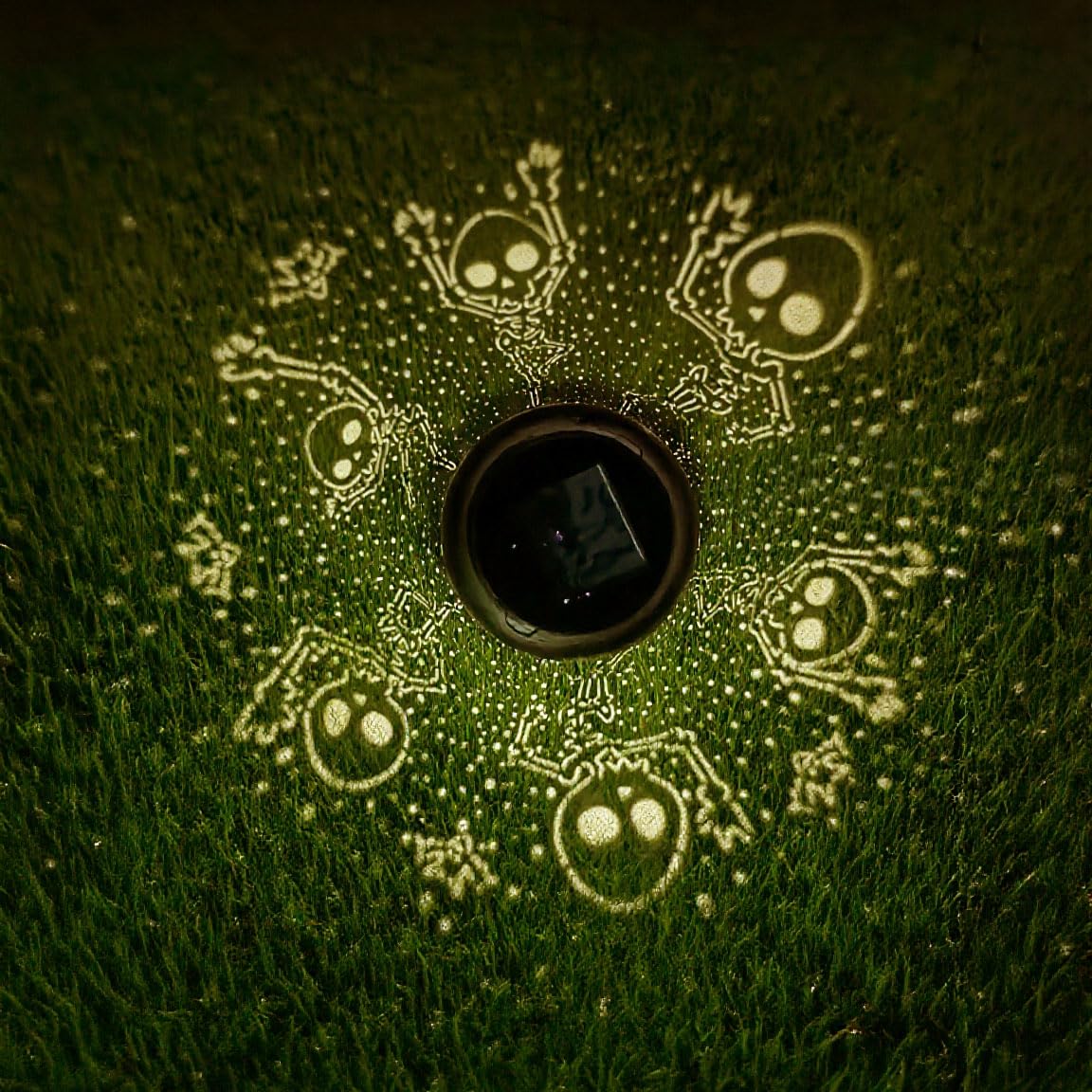 Solar Halloween Lantern – Retro Gold Copper Metal Design with Warm White Light & Auto On/Off (Waterproof Outdoor Decoration)