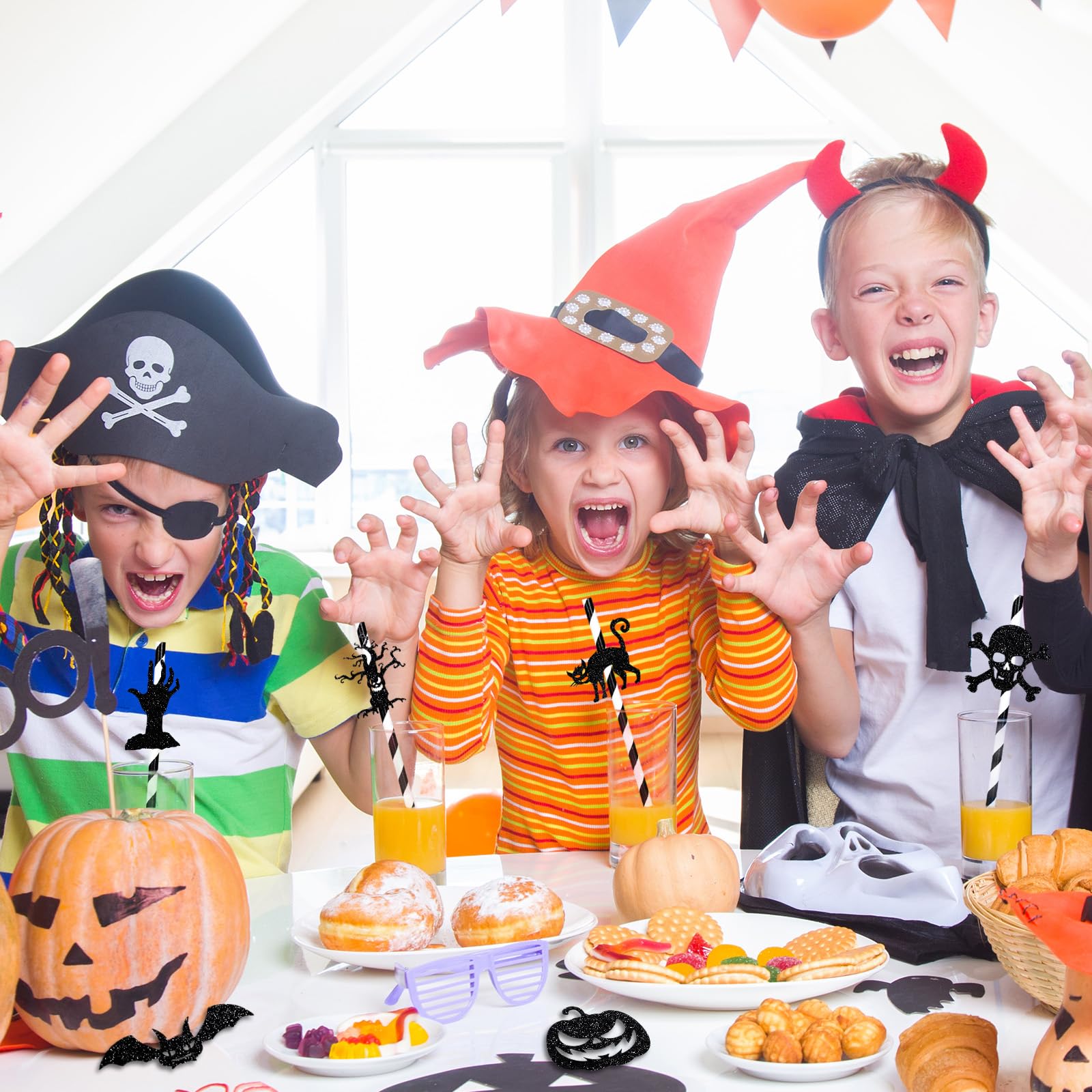 Halloween Paper Straws with Pumpkin, Bat & Witch Card Toppers – 18 Pcs Black/White Party Drinking Straws