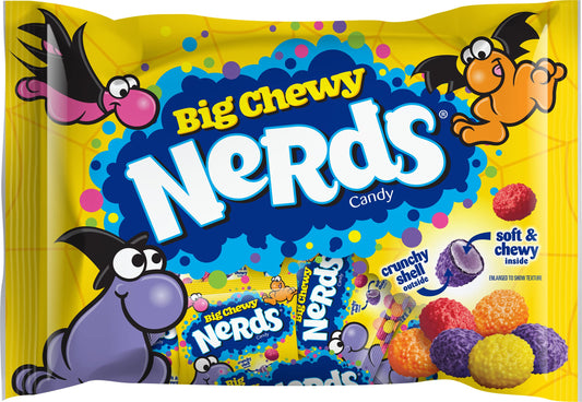 Big Chewy Nerds Halloween Candy – Sweet & Tangy Fruity Chewy Candy with Crunchy Shell, Individually Wrapped Trick-or-Treat Packs