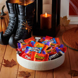 Hershey’s Assorted Chocolate Snack Size Halloween Candy Bag – 40 Individually Wrapped Pieces (21.8 oz)