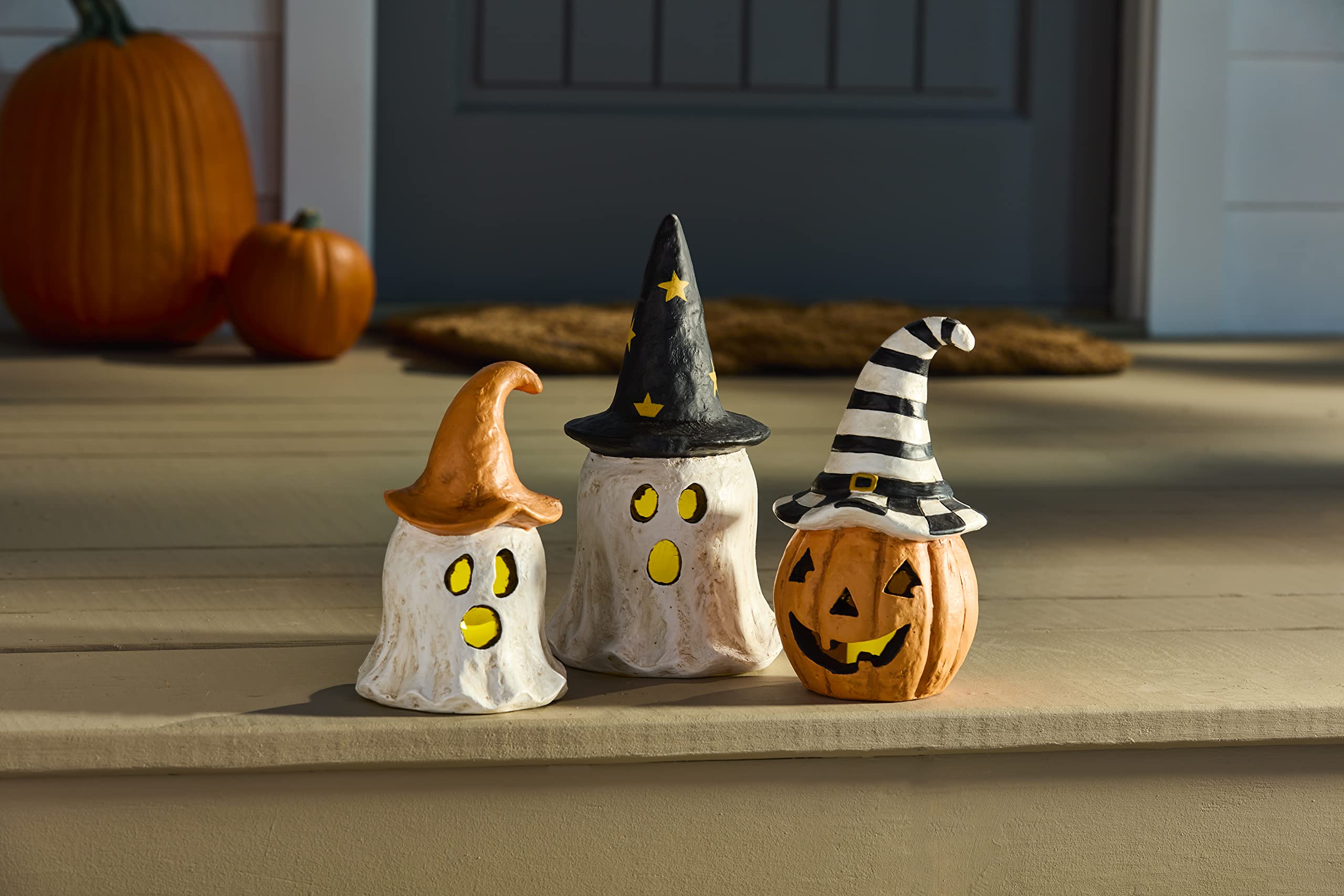 Pumpkin Witch Lantern – Hand-Painted Papier-Mâché Halloween Tabletop Decoration (Pumpkin Color)