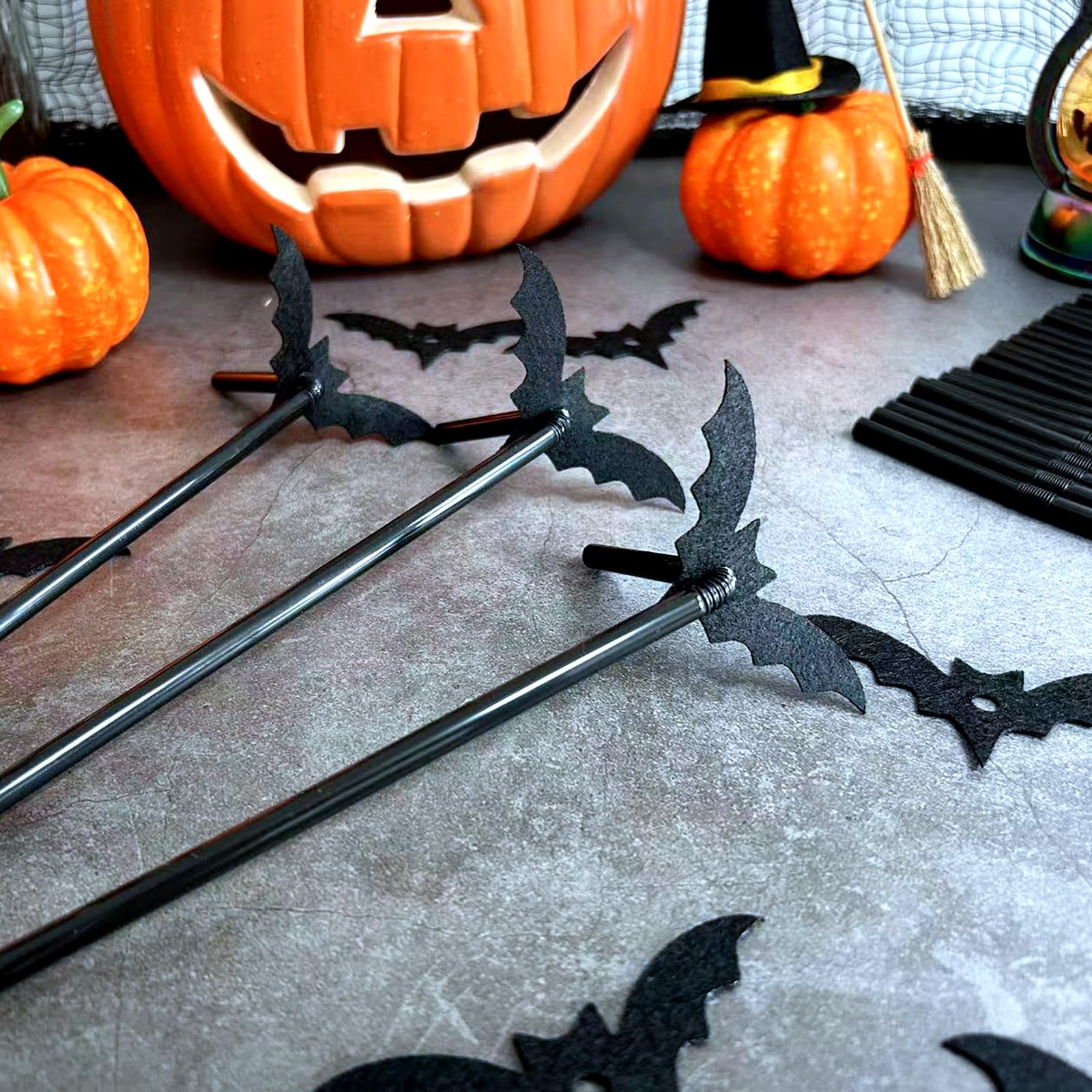 20PCS Black Halloween Bat Straws – Reusable Plastic Party Straws for Drinks, Kids, Birthday, Cosplay & Halloween Decorations