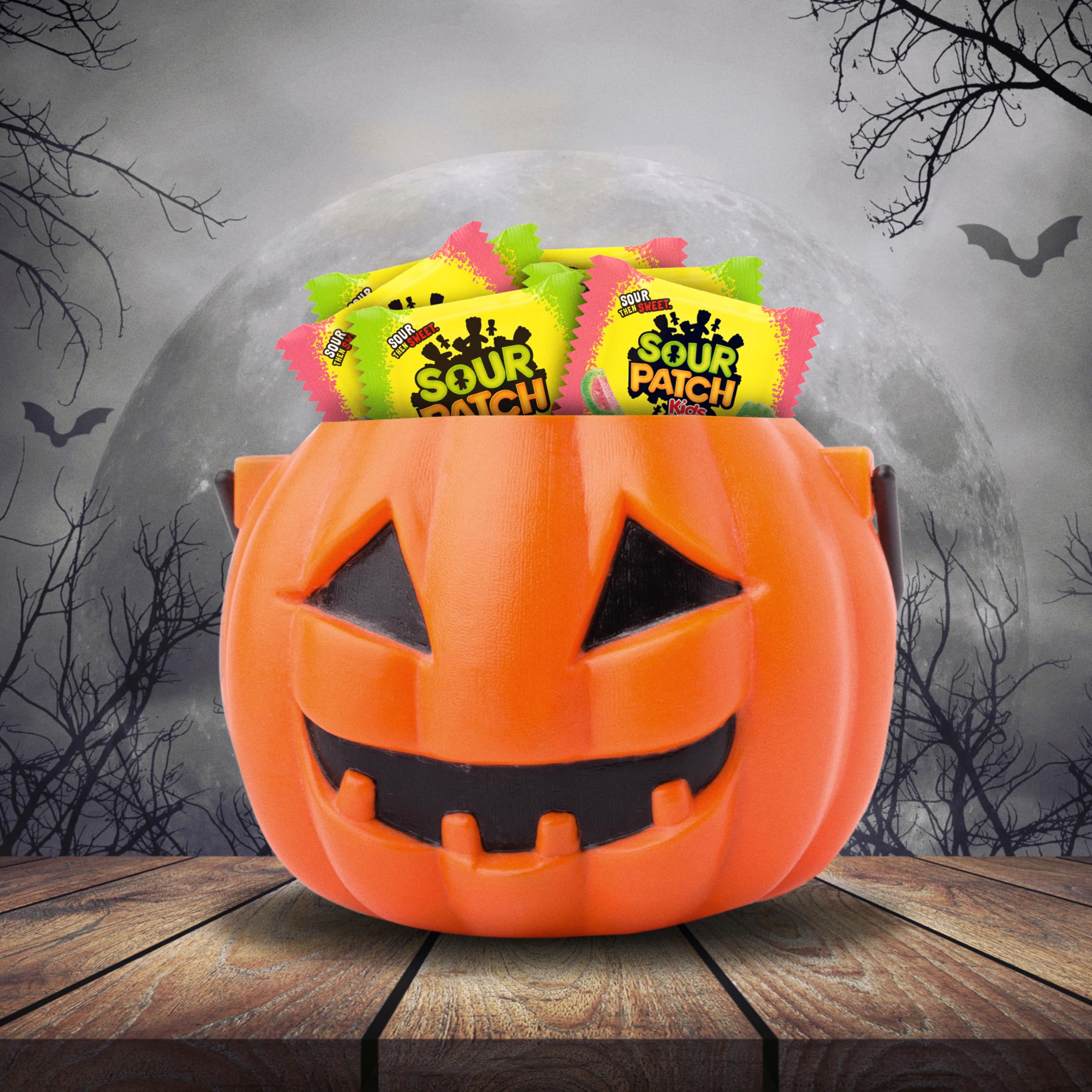 SOUR PATCH KIDS Halloween Candy Variety Pack – 40 Treat-Size Bags (Original & Watermelon Flavors)