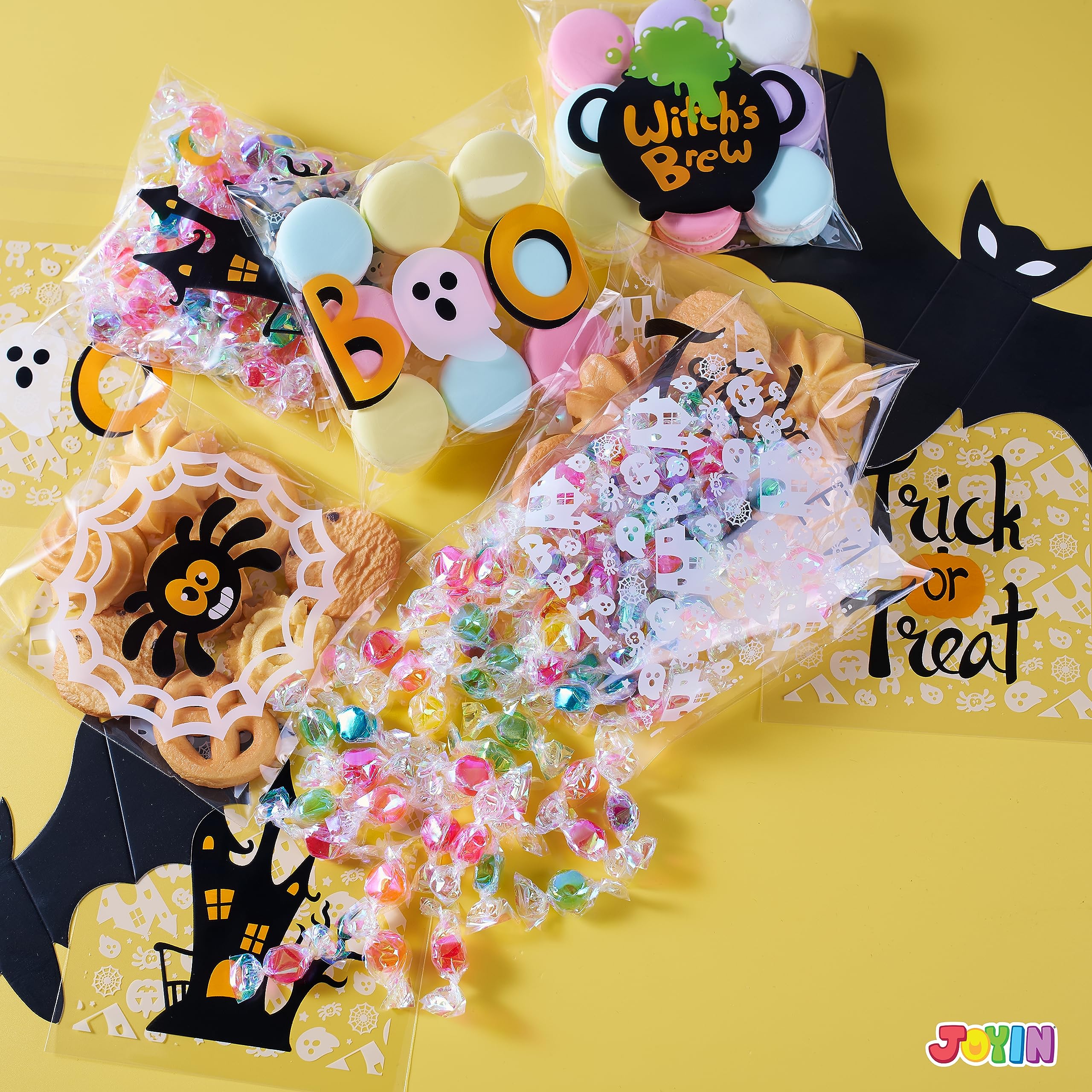 JOYIN 150 PCS Halloween Cellophane Treat Bags, Self Adhesive Clear Cookie and Candy Bags for Kids Trick or Treating, Small Goodie Gift Ziplock Bag Bulk for Halloween Party Favors Supplies in 6 Designs