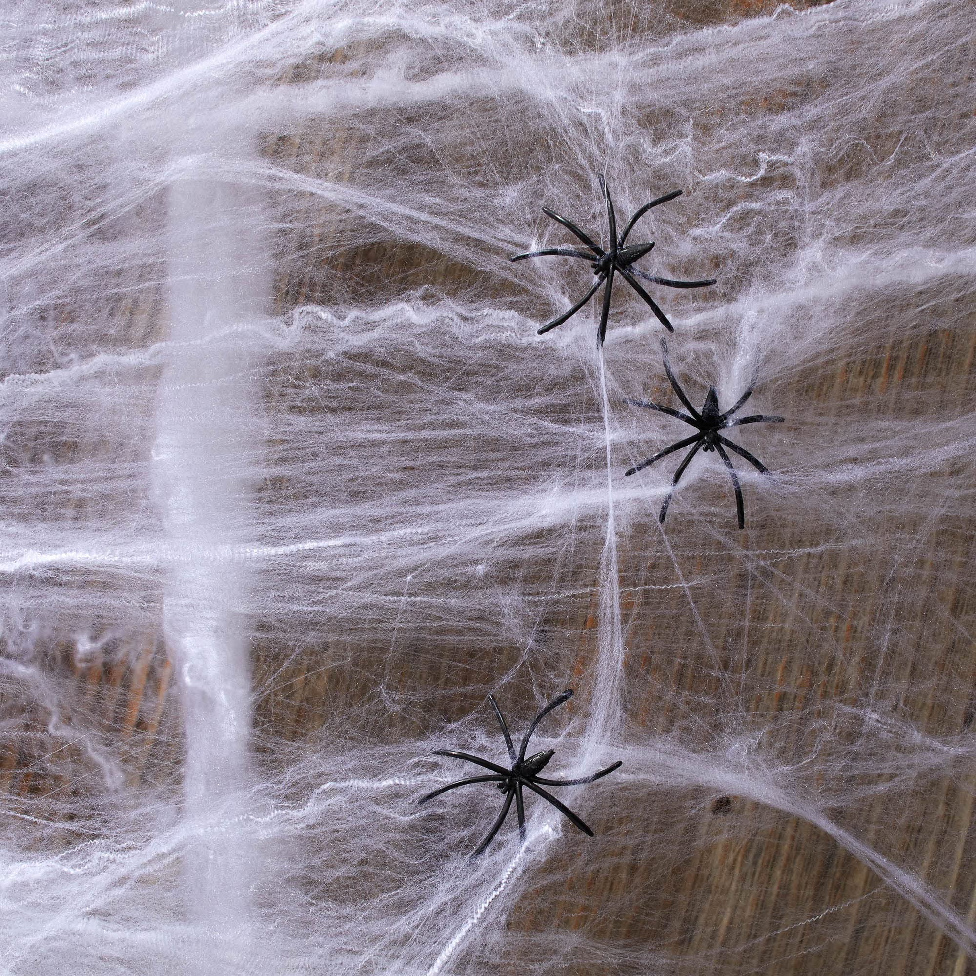 Halloween Spider Web – 200 Sq. Ft. Stretchable Cobweb Decoration for Indoor & Outdoor Spooky Displays