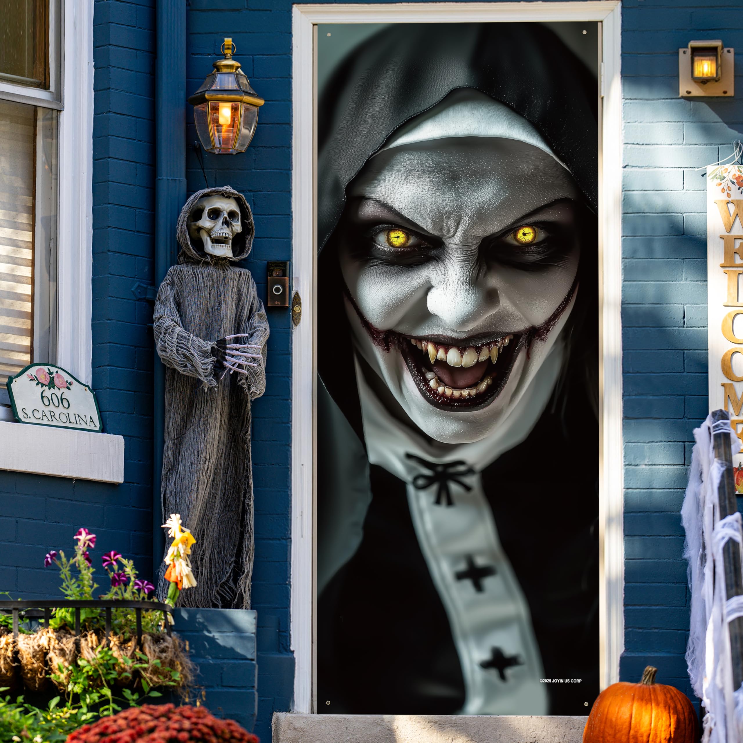 Horror Zombie Nun Door Cover 👻 – 3D Scary Halloween Decoration for Front Door, Wall & Haunted House