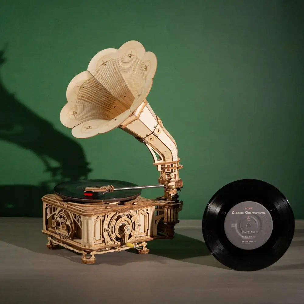 “Robotime Hand-Crank Classic Gramophone – 424PCS 3D Wooden Puzzle Music Model Kit for Adults & Kids”