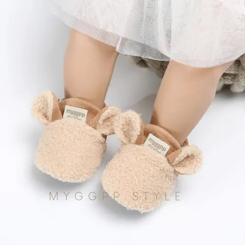 Lioraitiin Winter Toddler Crib Shoes – Warm Newborn Infant Sneakers with Soft Sole, Cozy Baby Boy & Girl Footwear