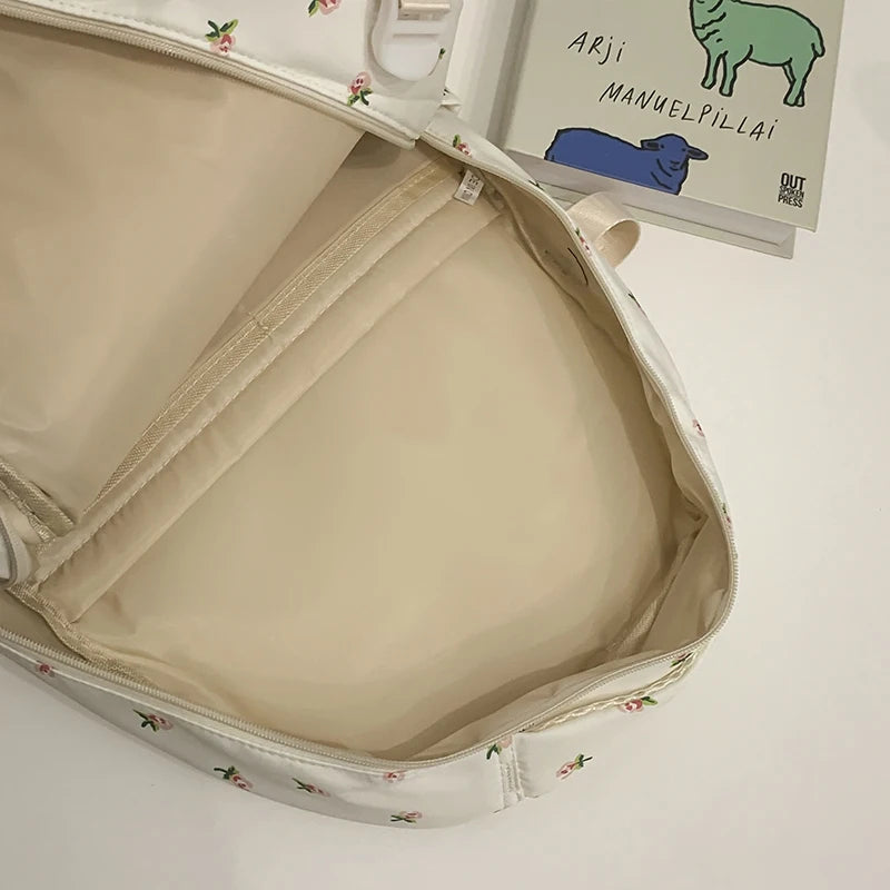 Cute Girls Fashion Backpack – Large Capacity School & Travel Bag | Trendy Student Bag for Kids & Teens