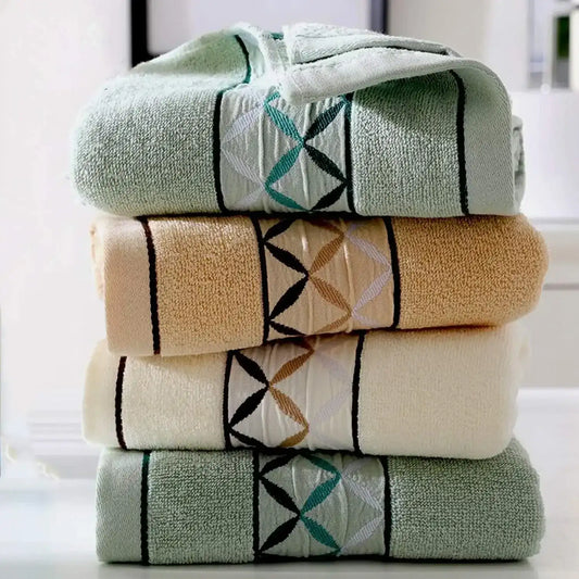 4-Pack 100 % Cotton Hand Towels – Super Soft High-Absorbent Face & Hand Set