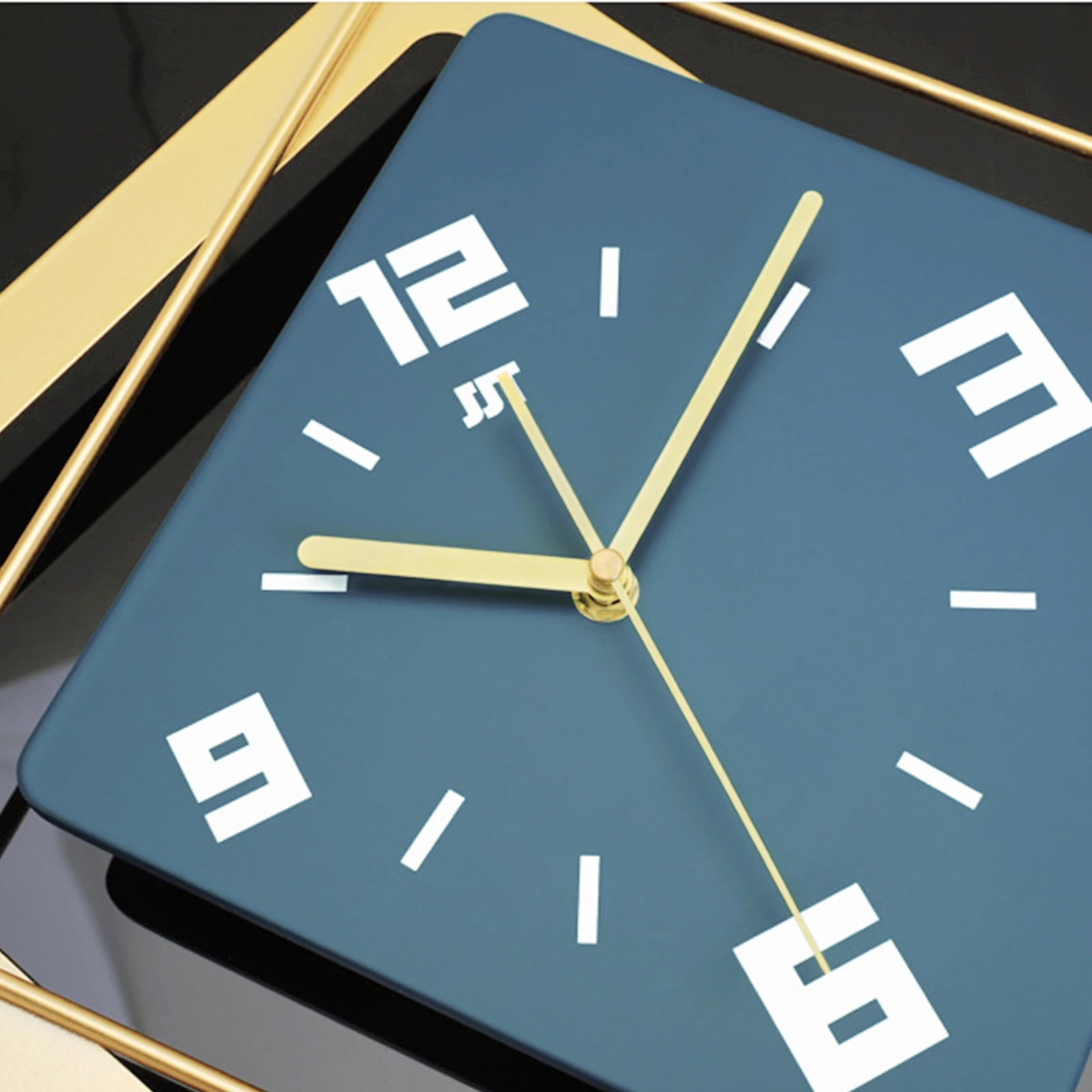 Modern Metal Large Wall Clock – Silent Digital Hanging Clock with Pendulum for Home Art Décor