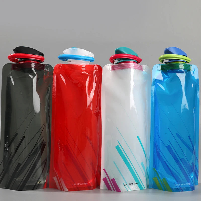 700ml Collapsible Sports Water Bottle – Reusable Folding Travel Bottle for Outdoor & Daily Use