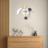 21cm Modern Golden Wall Clock – Silent Quartz Iron Clock with Large Dial | Fashionable Wall Decoration for Home & Office
