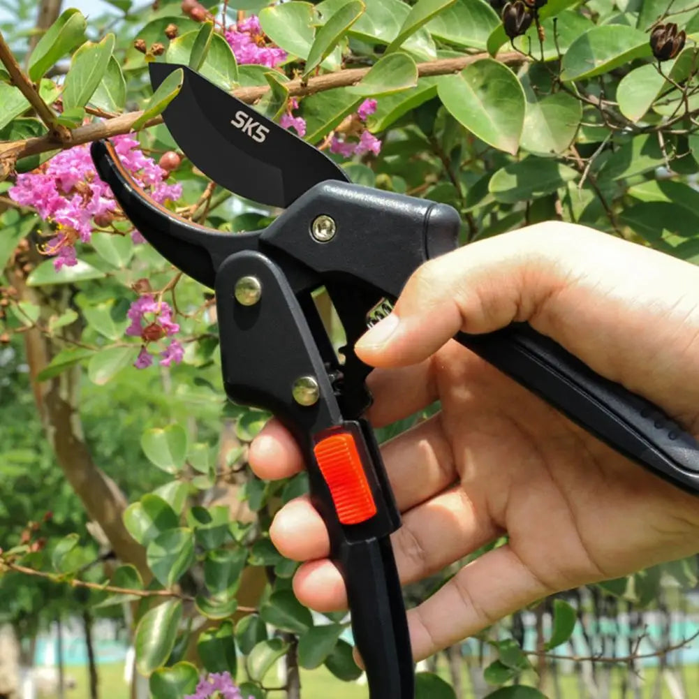 Professional Bypass Pruning Shears – Sharp Garden Clippers for Hedges & Tree Trimming