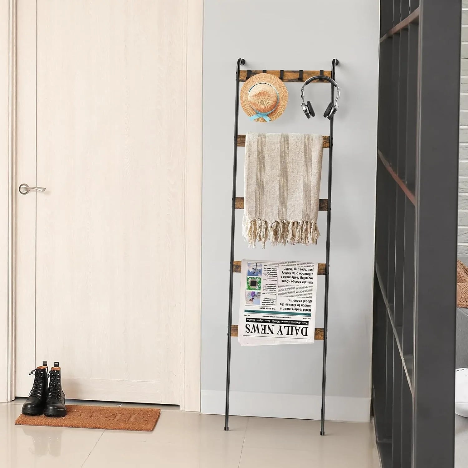 Blanket Ladder 5-Tier Towel Rack with 10 Hooks – Rustic Brown Wall-Leaning Storage Ladder