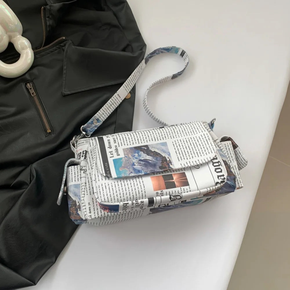 Women’s Heart-Shaped Herringbone & Newspaper-Print Crossbody Bag – Stylish Underarm & Shoulder Purse