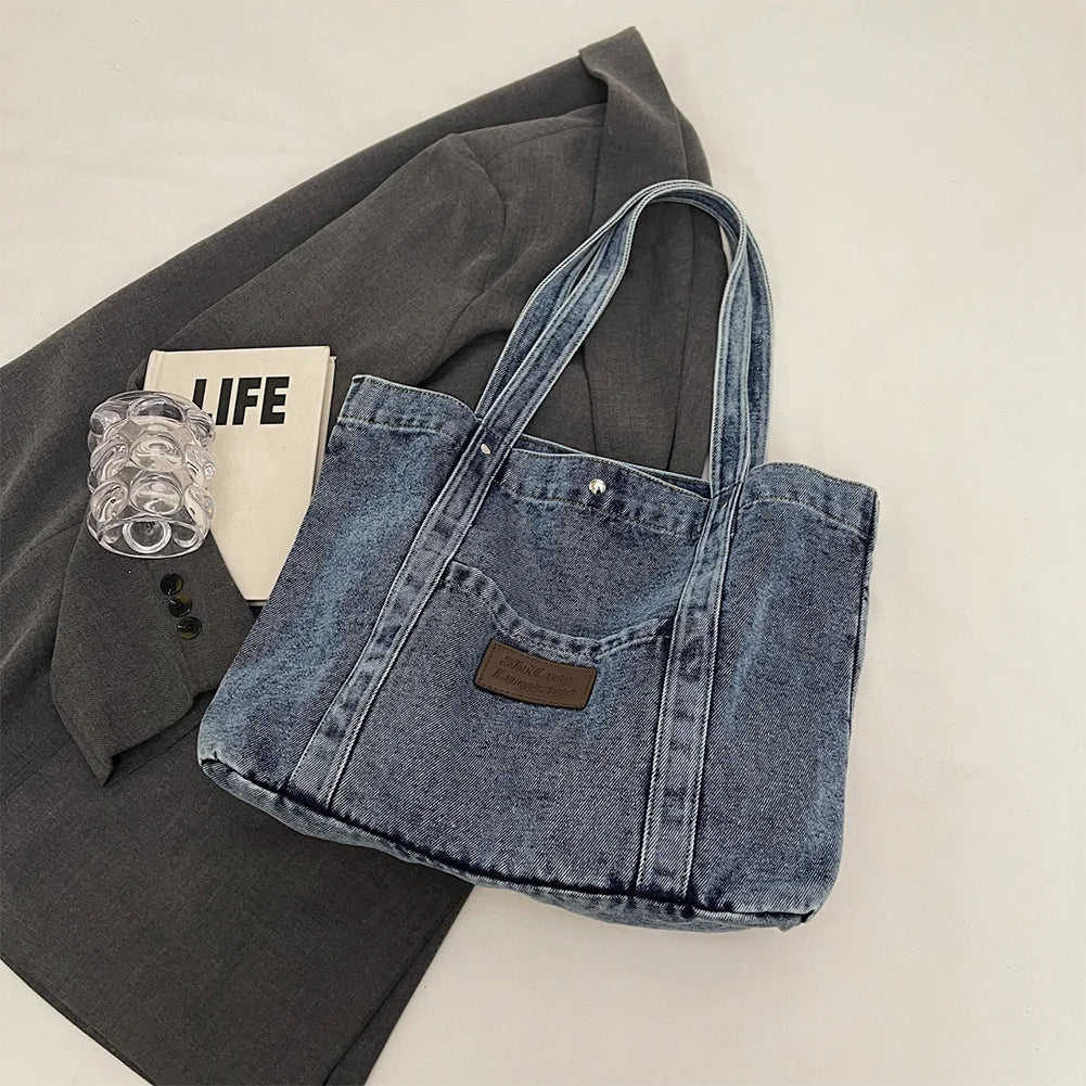 Women’s Large Denim Shoulder Bag – Trendy Tote Handbag with Spacious Capacity for Shopping & Daily Commute 👜💙