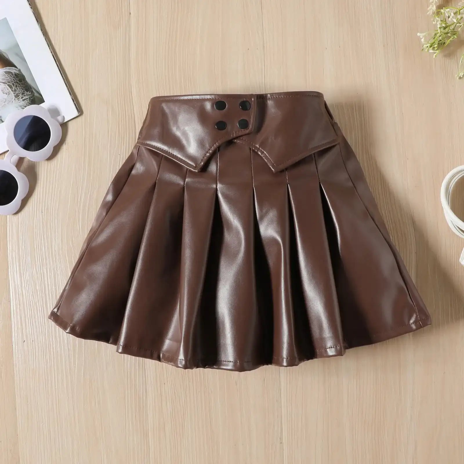 Girls Mesh Puff-Sleeve Turtleneck Top & PU Leather Pleated Skirt 2-Piece Set (Ages 1-6Y)