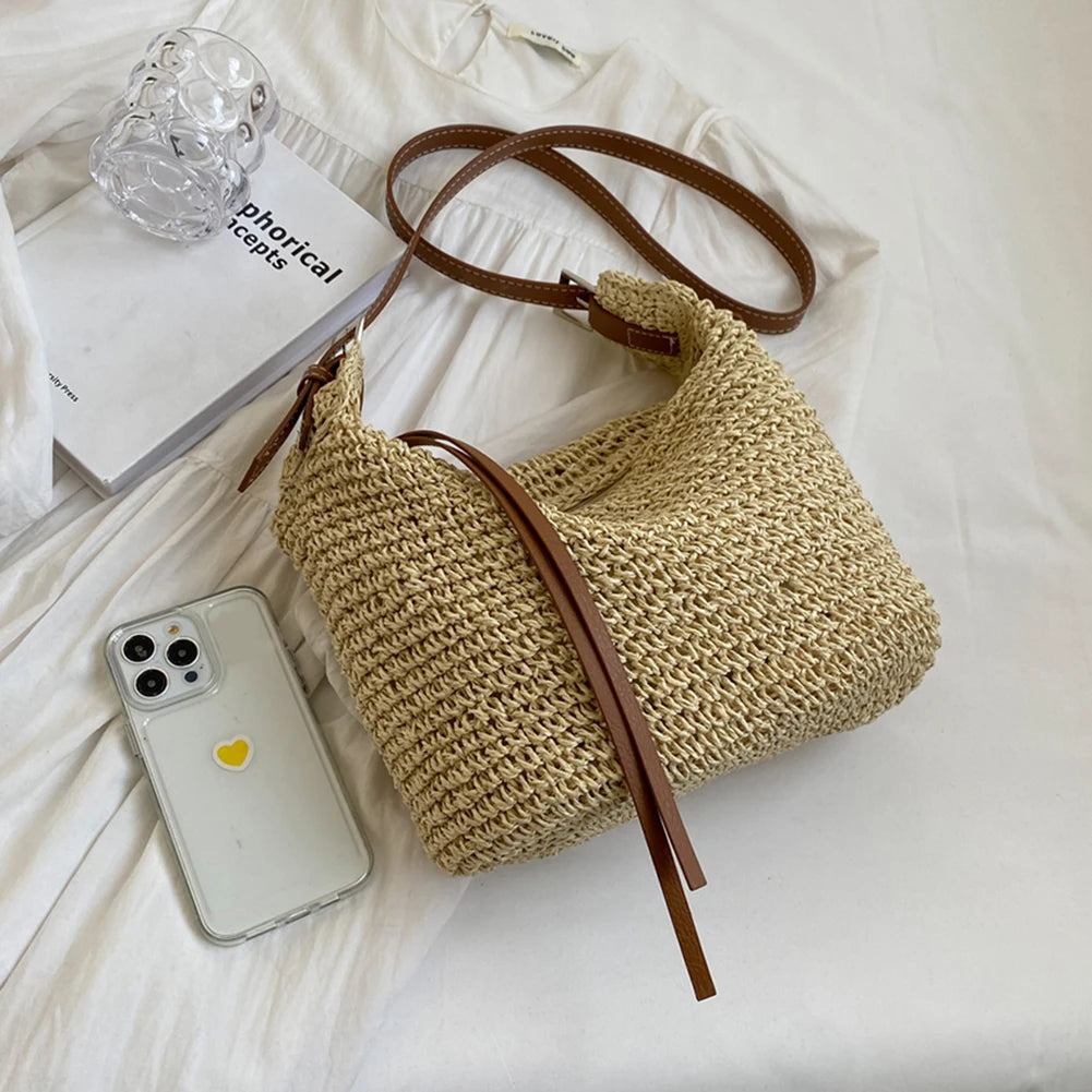 Elegant Woven Crossbody Bag 🏖️ – Handmade Straw Messenger Bag with Adjustable Strap for Summer & Beach Style 🌞✨