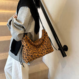 Women’s Suede Shoulder & Messenger Bag – Retro Soft Handbag with Adjustable Strap and Zipper for Work & Travel