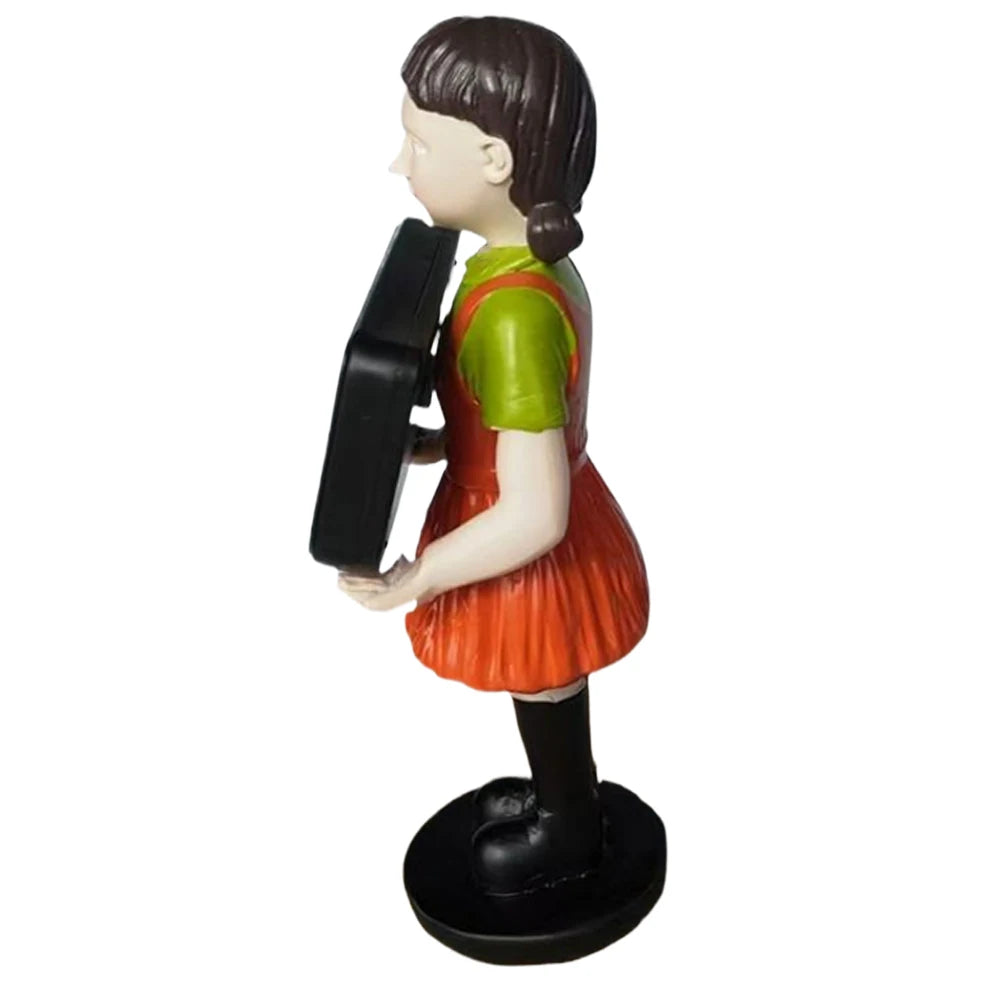 Resin Figure Doll Digital Clock – Cute Desk Clock Ornament for Korean TV Series Fans & Collectible Home Décor