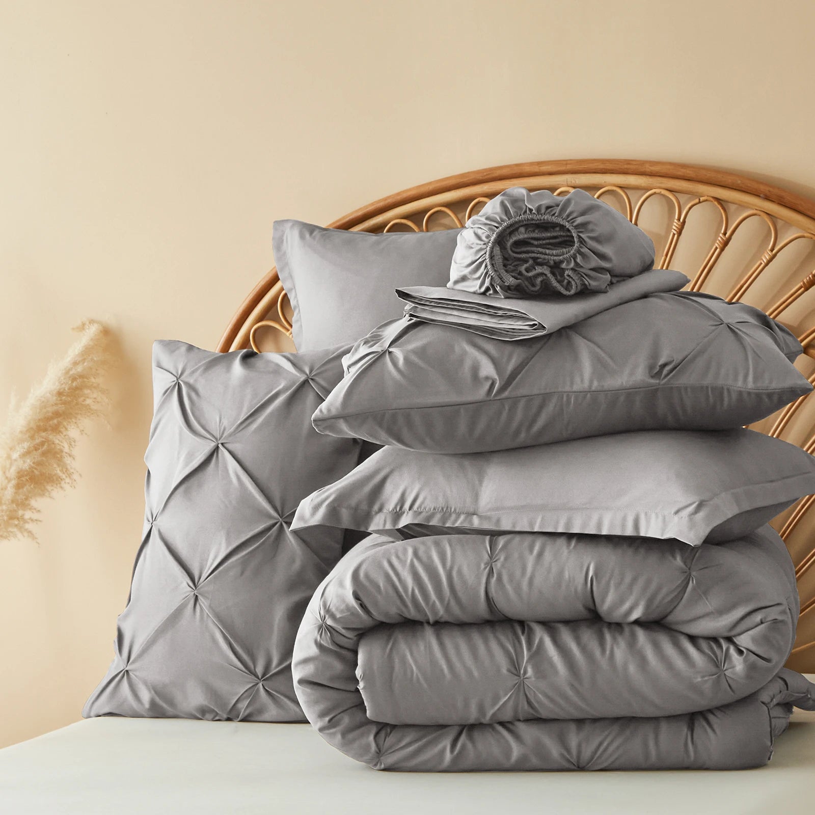 5-7 Piece Queen Bed-in-a-Bag Comforter Set – Includes Comforter, Sheets & Pillowcases for Full/King/Twin