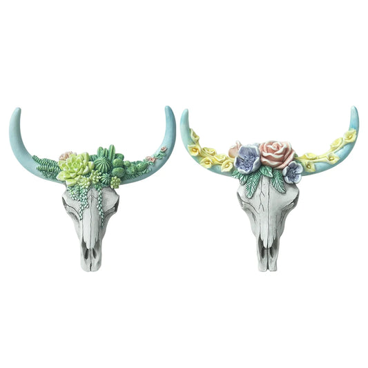 Cow Skull Wall Pendant with Succulent Flowers – Rustic Western Resin Sculpture for Home & Garden Décor
