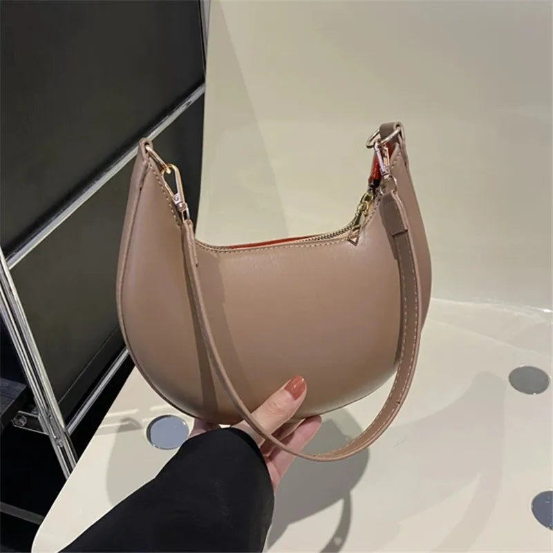 Women’s Moon-Shaped Crossbody Shoulder Bag – High-End Single Shoulder Luxury Design