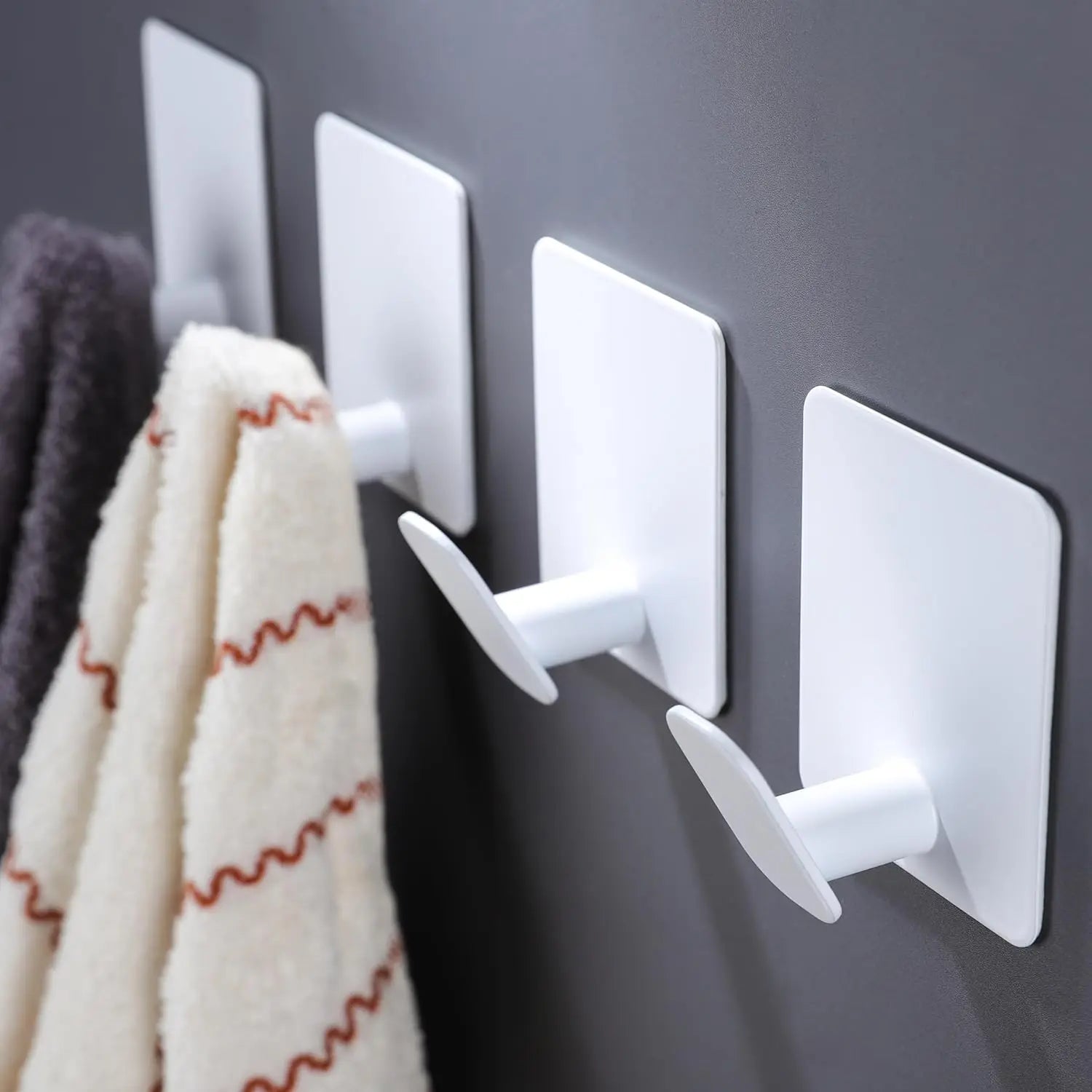 https://www.pulingo.com/products/adhesive-hooks-4-pack-towel-coat-hooks-wall-hook-stick-on-bathroom-or-kitchen-matte-black-stainless-steel?utm_source=copyToPasteBoard&utm_medium=product-links&utm_content=web