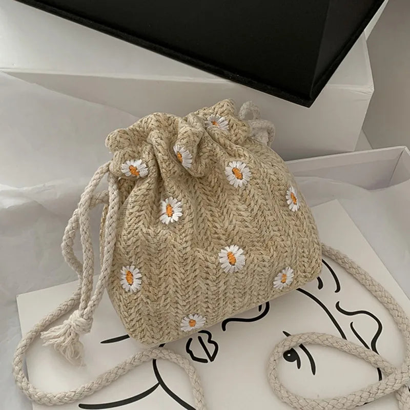 Woven Straw Bucket Bag for Women – Large Capacity Summer Beach Tote / Shoulder Bag