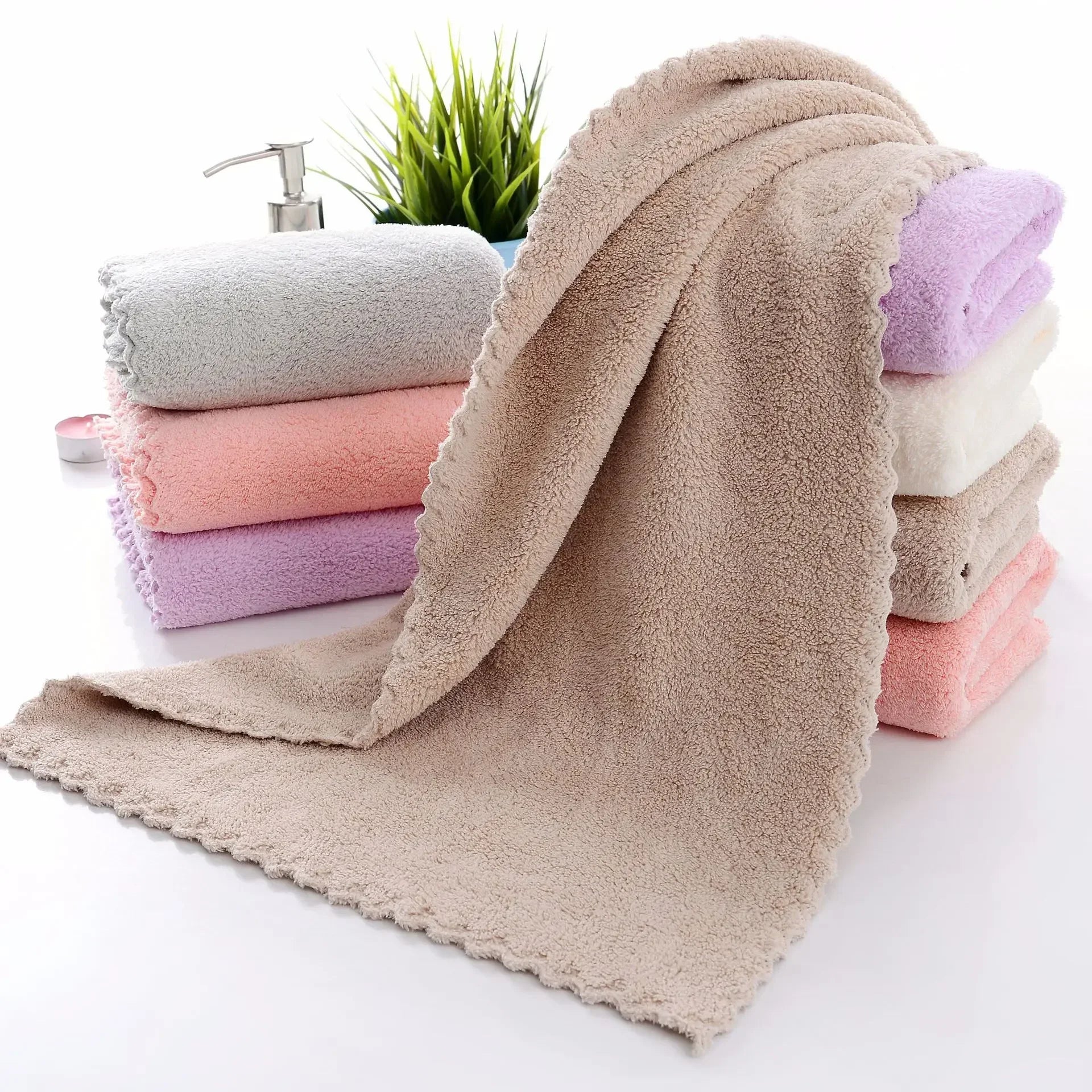 Coral Velvet Bath Towel Set – Soft, Plush & Highly Absorbent Household Towels