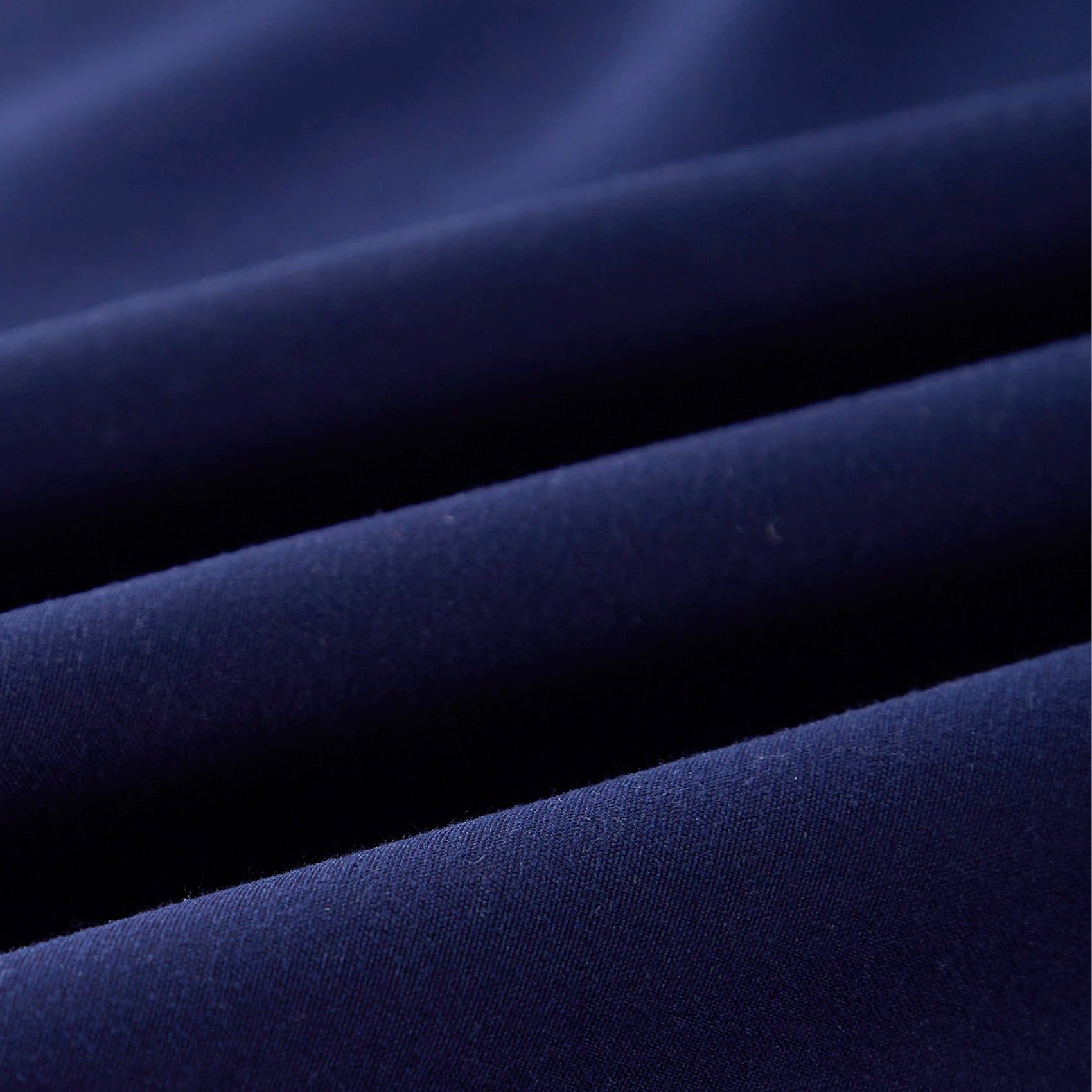 3-Piece Solid-Color All-Season Comforter Set – Ultra-Soft Breathable Bedding (1 Comforter + 1/2 Pillowcases)